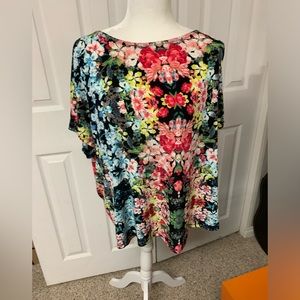 Floral Blouse Plus Size